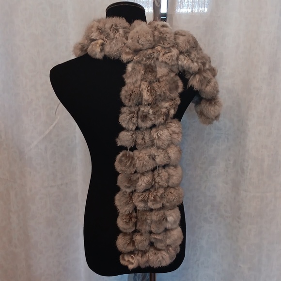 Valerie Stevens Accessories Rarereal Rabbit Fur Scarf Made In Italy